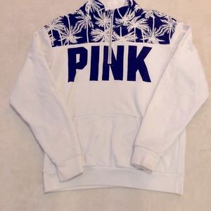 PINK women’s sweatshirt